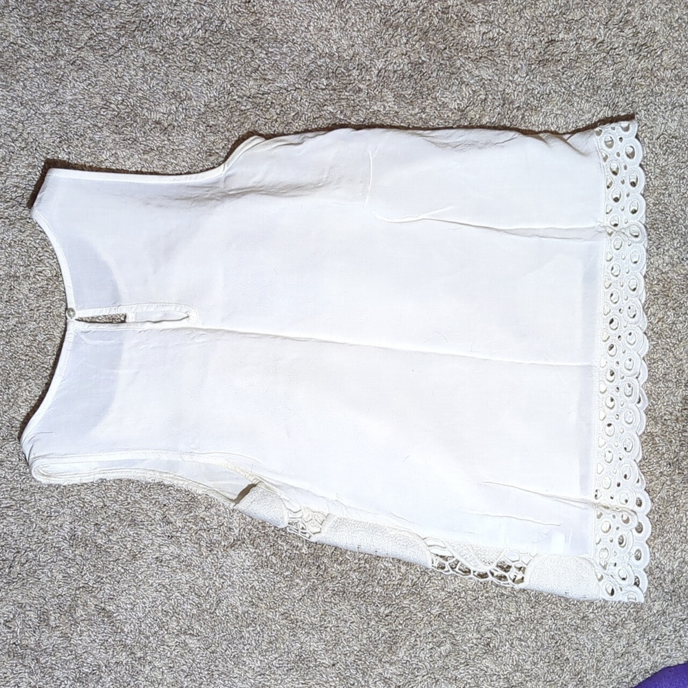 Merona white blouse size XS - Picture 4 of 4